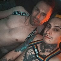 Fly_Couple25 webcam