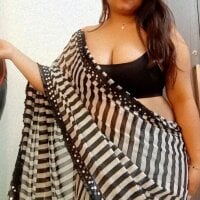 SHININGLOVE69 webcam