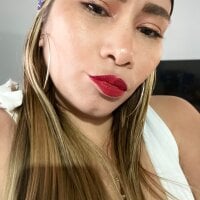reinahot-699 webcam