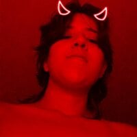 lea_jones_'s Offline Chat Room