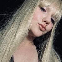Darling_Bri_