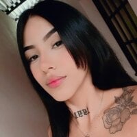 Adriana_honey