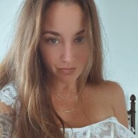 GardenMuseXO's Offline Chat Room