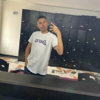 Dominic_Diivaio