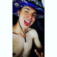 fernandinhos2's Offline Chat Room