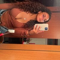 caramelxxo's Offline Chat Room