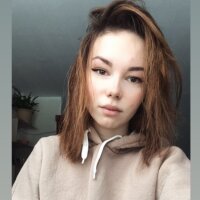 AnnettaVi's Offline Chat Room