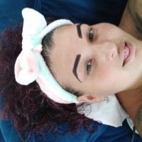 ninhafadinha's Avatar Pic