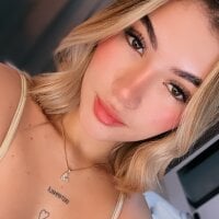 Your_Honeey's Avatar Pic