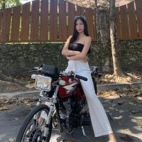 YANG_SEXY_IZZA
