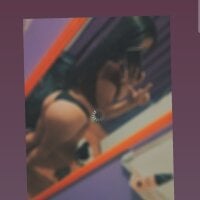 javiera19222's Offline Chat Room