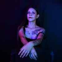 yliria010 webcam model