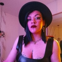 mistress_andromeda's Offline Chat Room