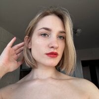 Julia_St0ne's Profile Pic