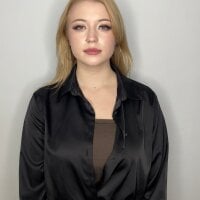 AlmaLahrman model avatar