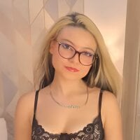 amatista18_'s Offline Chat Room