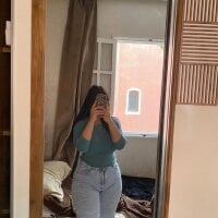 Hot-Sarah-arab webcam model