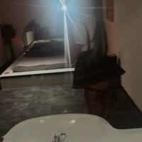 LizzyLush_'s Avatar Pic