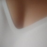 Cherry252 webcam model