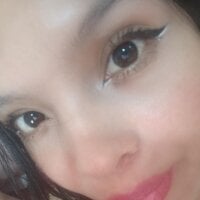 HannaaJhoonsoon_ webcam