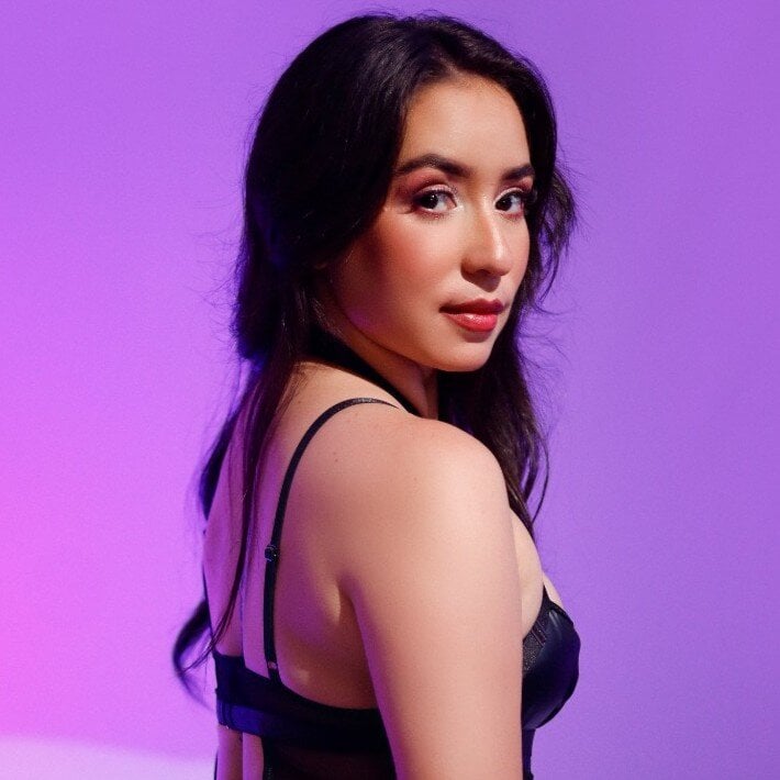 levana1's Stripchat show and profile