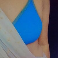 tamil_Sigappu_Roja