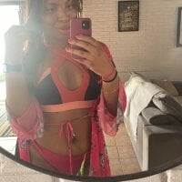 ห้องแชทออฟไลน์ของ BigASSBlackshemale