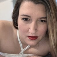 Belle_Lalita's Offline Chat Room