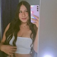Zoe_vyxen webcam model