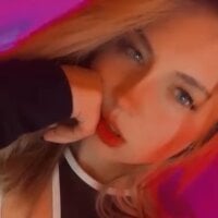 Megan-bee01Live Webcam