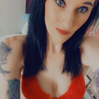 lolabunny9's Profile Photo
