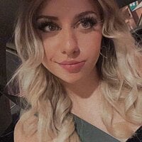 nicolesugarr's Profile Pic