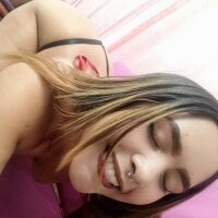 Allisongray-- webcam model