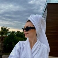 FlorenceHarber's Offline Chat Room