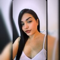 SaraBlosson webcam model