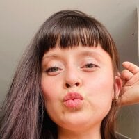 Carrie_GB webcam model