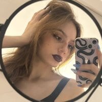 EvaLeester webcam model