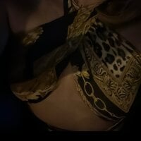 ofsdfxxx's Offline Chat Room