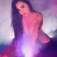 Tatianaaparker fully nude on webcam for live porn video chat