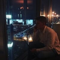 Maxxxraxxx's Offline Chat Room