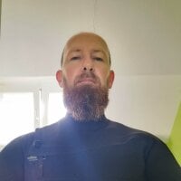 ylovesexe's Avatar Photo