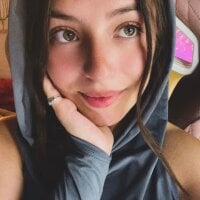 milly_kenner_ webcam model
