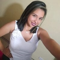 ISABELLA-24_ webcam model
