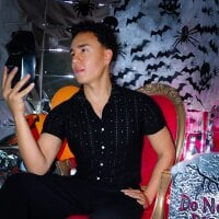 Andrew_Thomas_ webcam model