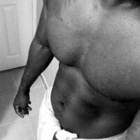 KING_SIZEBLCK webcam