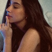 Julie_Douce's Avatar Pic