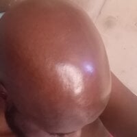 Mohkingmoney Adlı Modelin Çevrimdışı Sohbet Odası