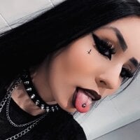 AmandaXxx1107's Avatar Pic