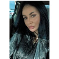 Stunning_Mia