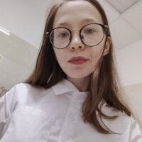 LoretaGlazer webcam model